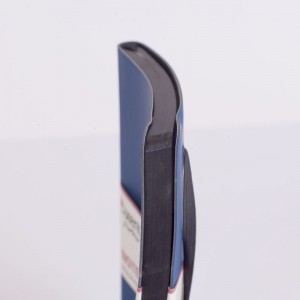 Книга записна Partner Soft, 125х195мм, 96арк, клітинка, синя "Axent" 8206-02-A