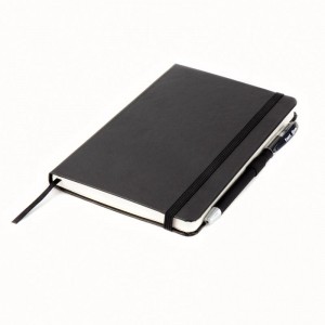 Книга записна PARTNER 125x195мм, 96арк, кліт, чорна "Axent" 8201-01-А