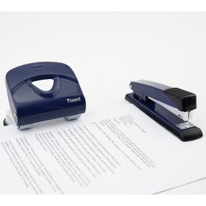 Діркопробивач Exakt-2 метал., 30арк, синій "Axent" 3930-02-А
